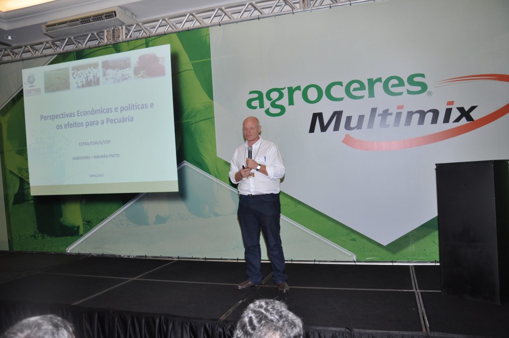 Nutrição Animal - Agroceres Multimix