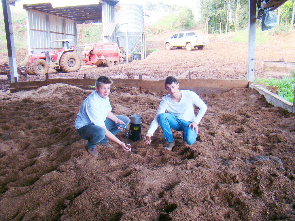 Nutrição Animal - Agroceres Multimix